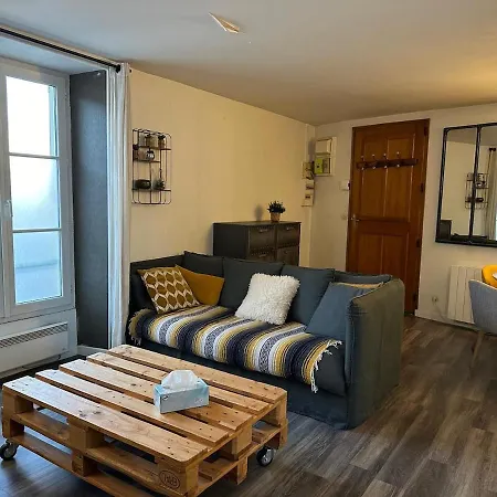 Jolie T3 Appt Duplex à Appartamento